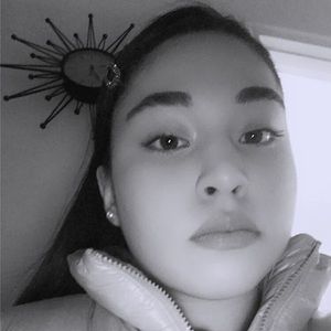 Meet your Posher, Anne